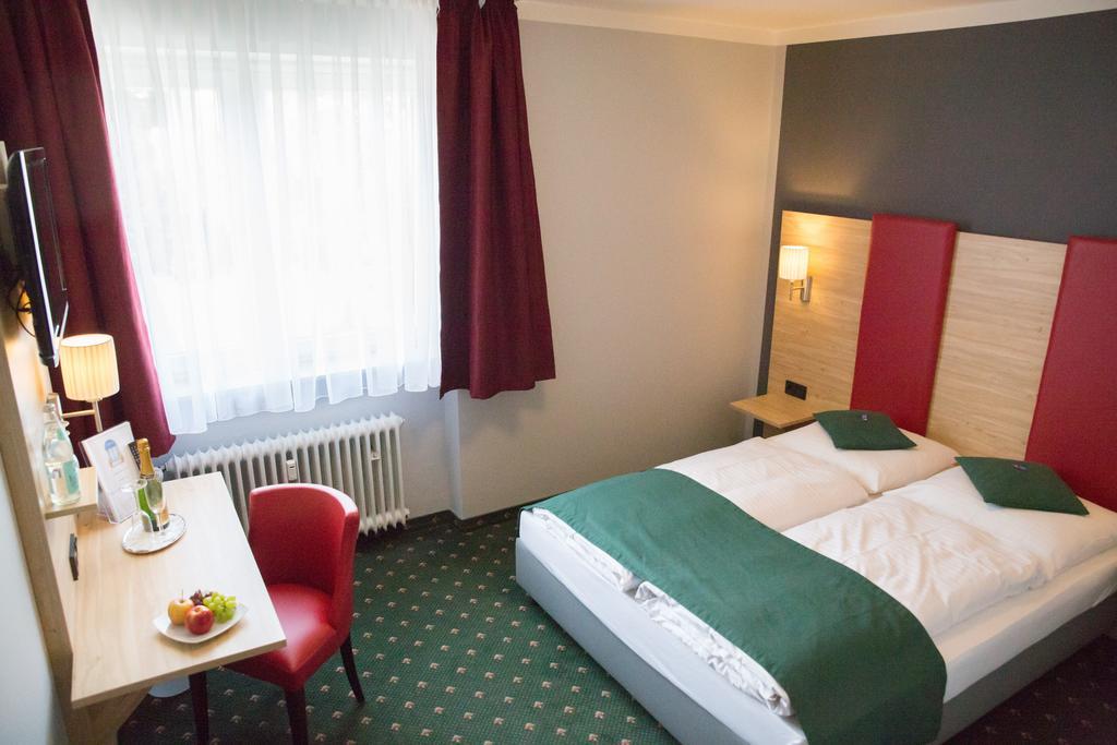 Hotel Cosima Фатерштеттен Номер фото